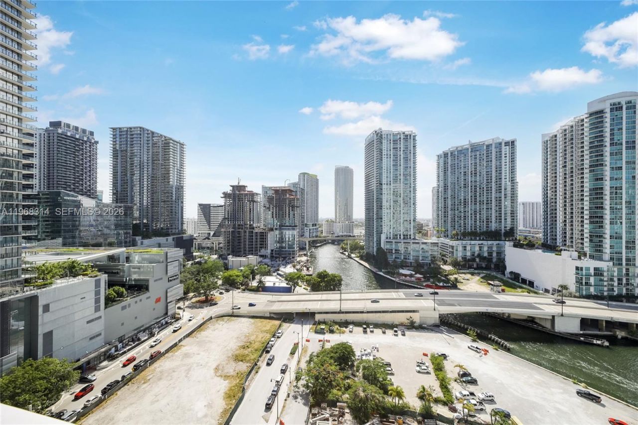 41 SE 5th St, Unit 1116, Miami, FL 33131 Photo