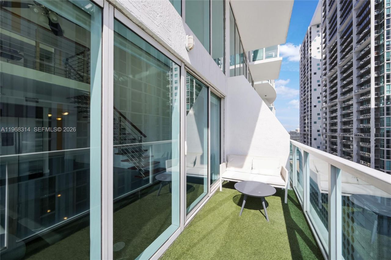 41 SE 5th St, Unit 1116, Miami, FL 33131 Photo