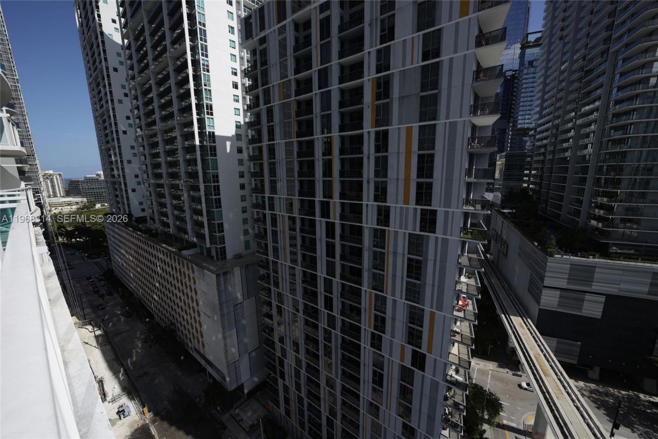 41 SE 5th St, Unit 1116, Miami, FL 33131 Photo