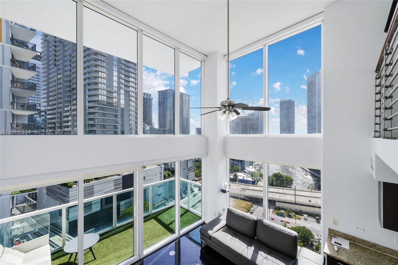 41 SE 5th St, Unit 1116, Miami, FL 33131 Photo