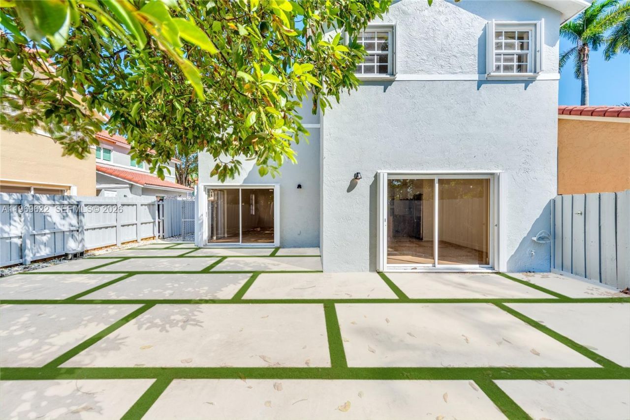 13912 SW 103rd Ln, Unit 13912, Miami, FL 33186 Photo