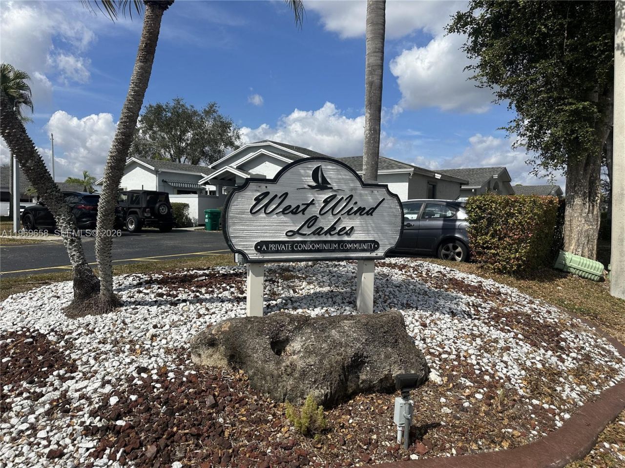 6795 SW 152nd Ct, Unit 37-95, Miami, FL 33193 Photo