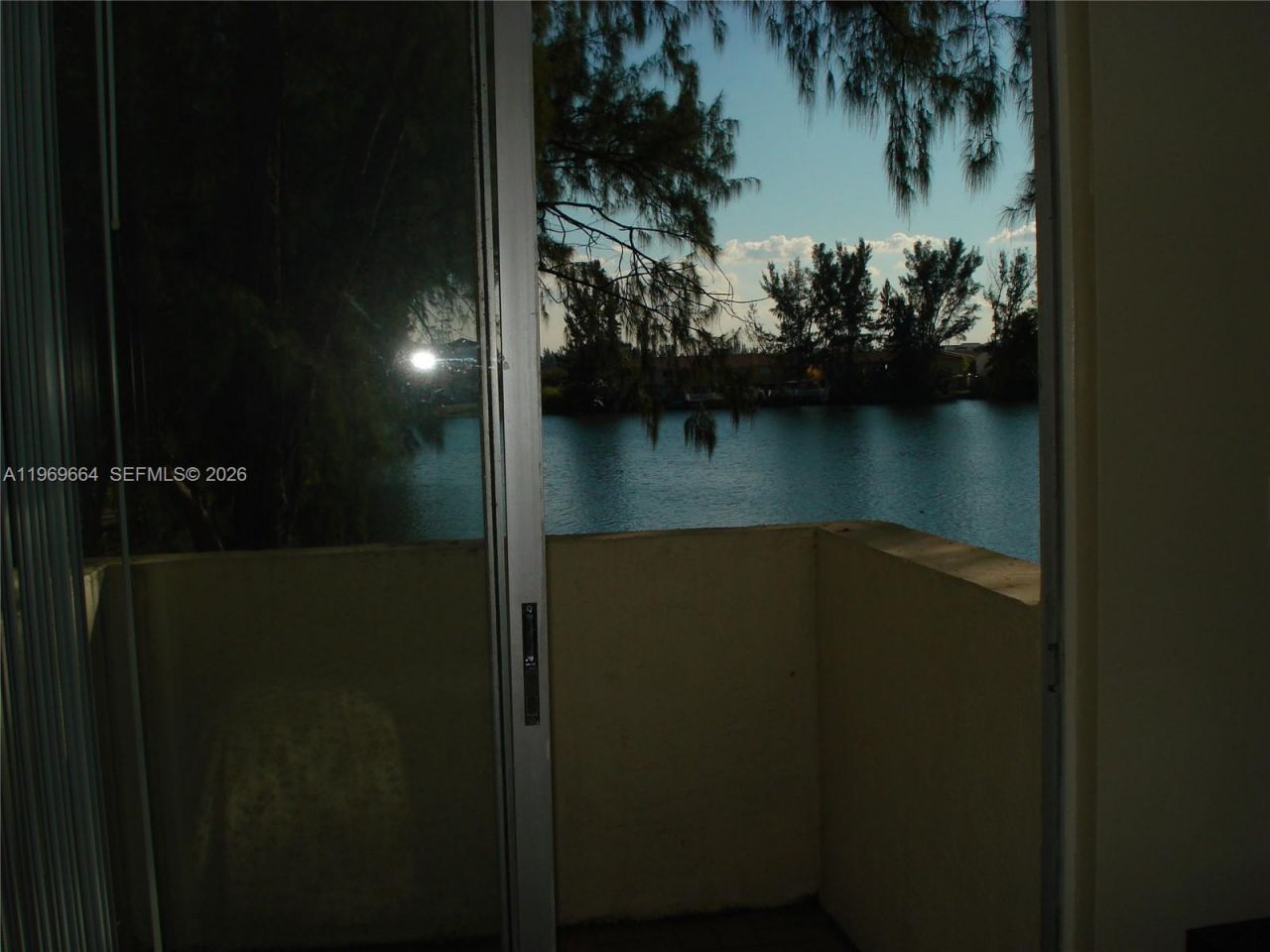 10090 NW 80 Ct, Unit 1321, Hialeah Gardens, FL 33016 Photo