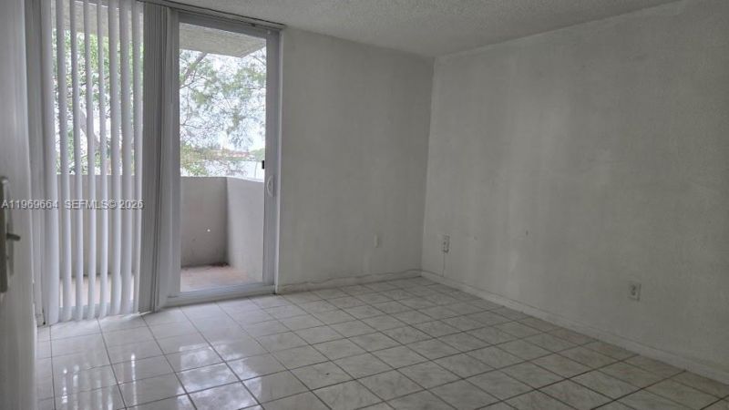 10090 NW 80 Ct, Unit 1321, Hialeah Gardens, FL 33016 Photo