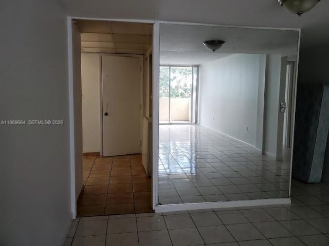 10090 NW 80 Ct, Unit 1321, Hialeah Gardens, FL 33016 Photo