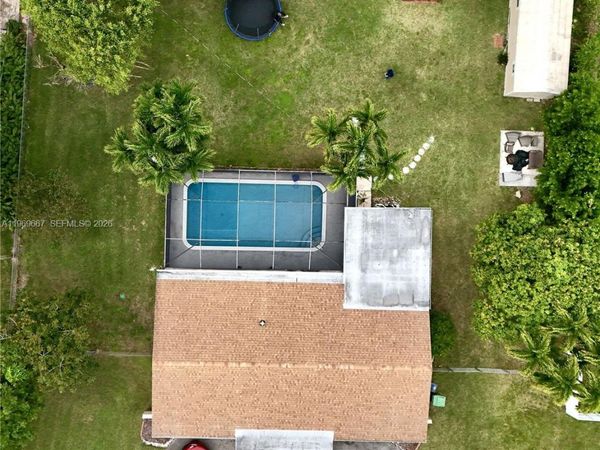 19520 SW 128th Ave , Miami, FL 33177