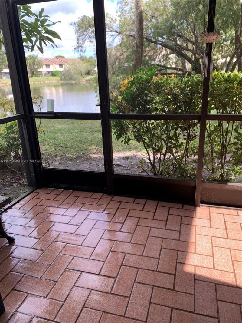 3699 N Carambola Cir N, Unit 2837, Coconut Creek, FL 33066 Photo