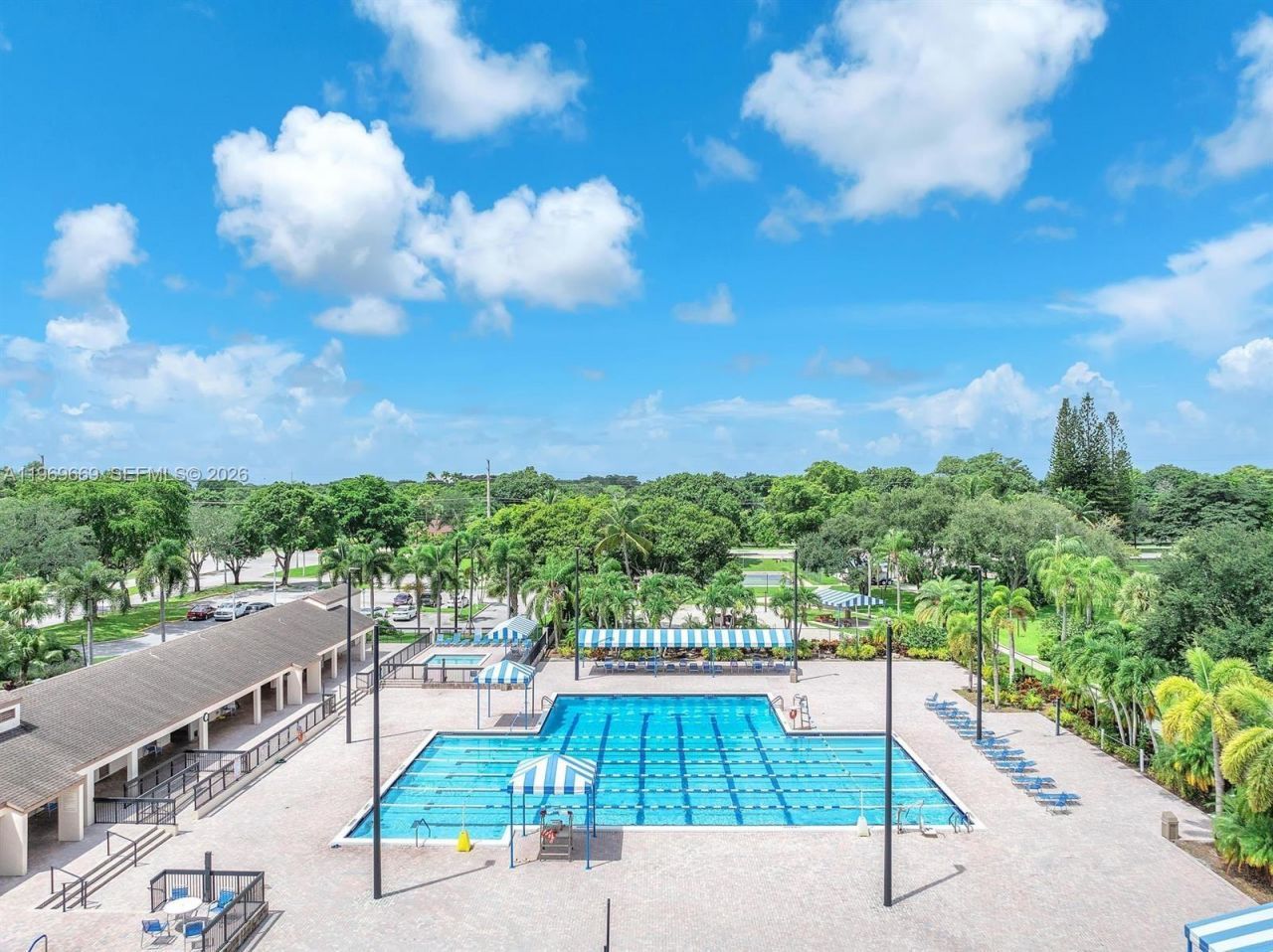 3699 N Carambola Cir N, Unit 2837, Coconut Creek, FL 33066 Photo