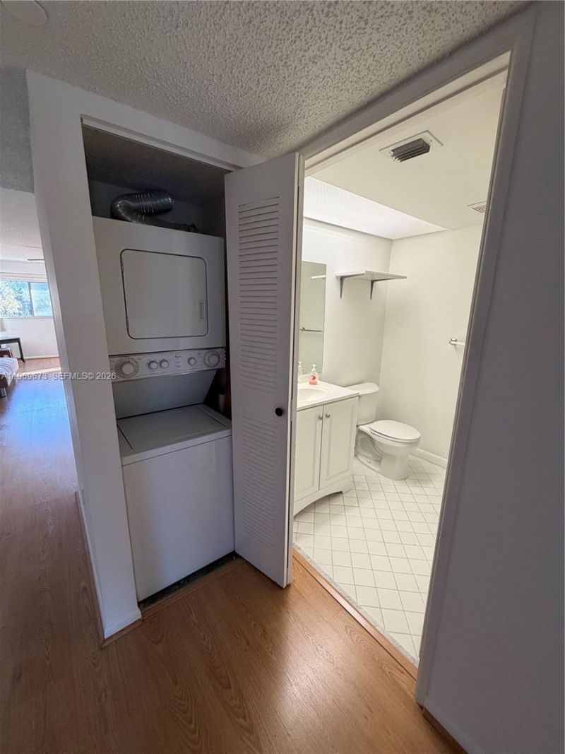 12650 SW 15th St, Unit 210F, Pembroke Pines, FL 33027 Photo