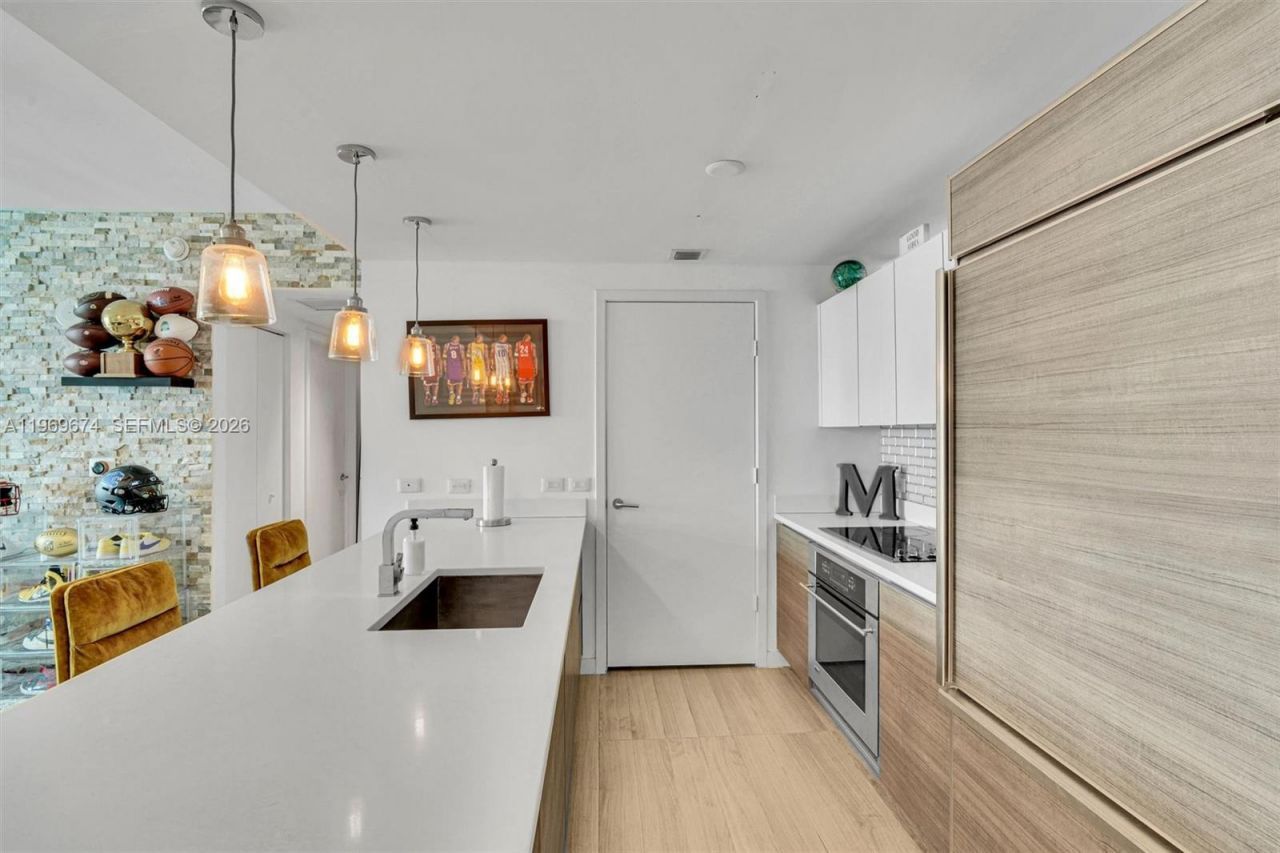 1100 S Miami Ave, Unit 3508, Miami, FL 33130 Photo