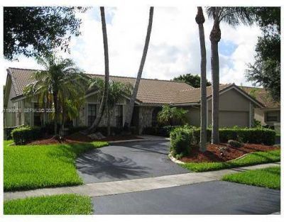 1080 NW 100th Way, Plantation, FL 33322 Photo