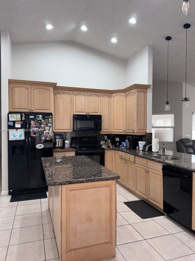 1080 NW 100th Way, Plantation, FL 33322 Photo