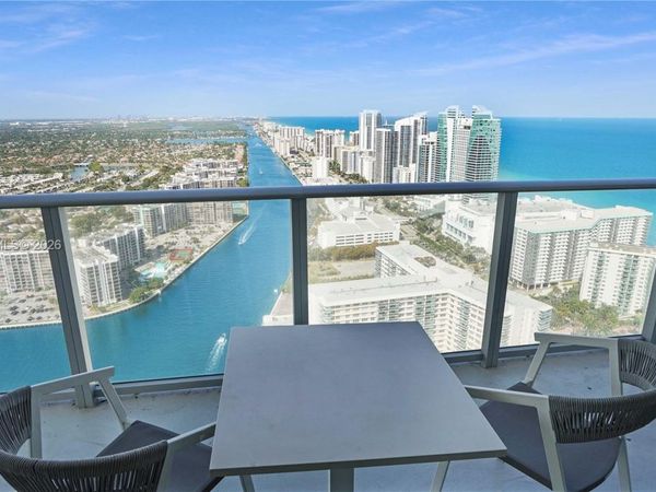 4010 S Ocean Dr, Unit T4002, Hollywood, FL 33019