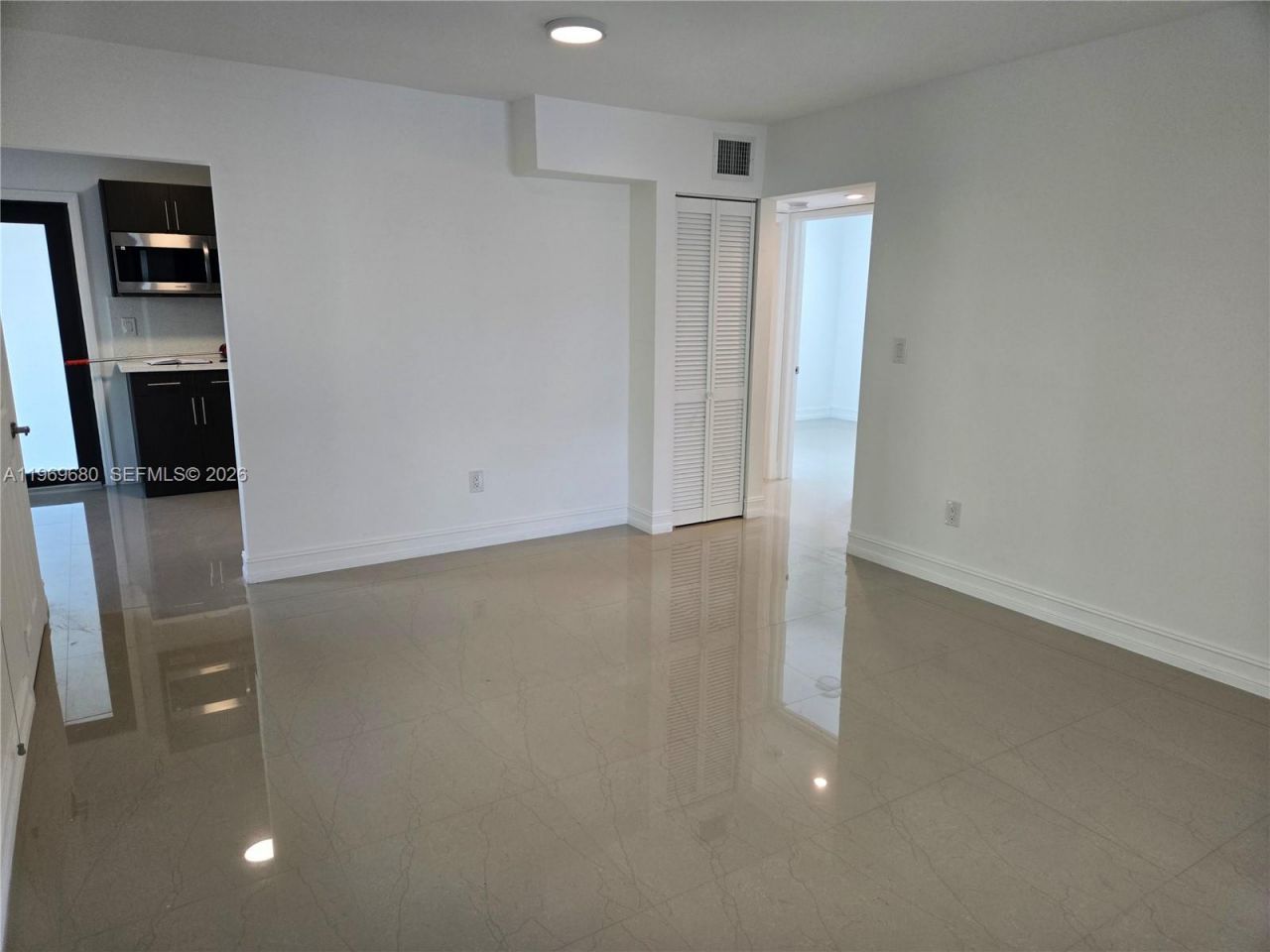 323 SW 31st Ct, Unit 1, Miami, FL 33135 Photo