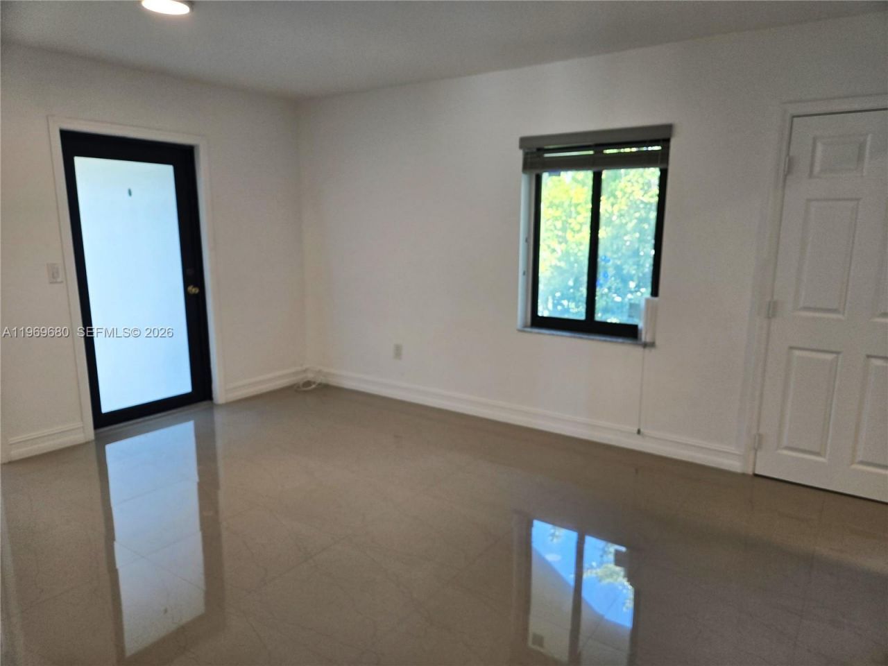 323 SW 31st Ct, Unit 1, Miami, FL 33135 Photo