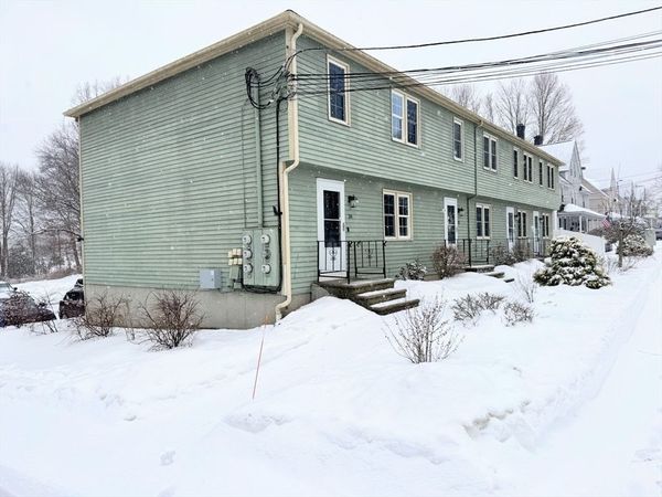 34 Crescent St, Unit 34, Northbridge, MA 01588