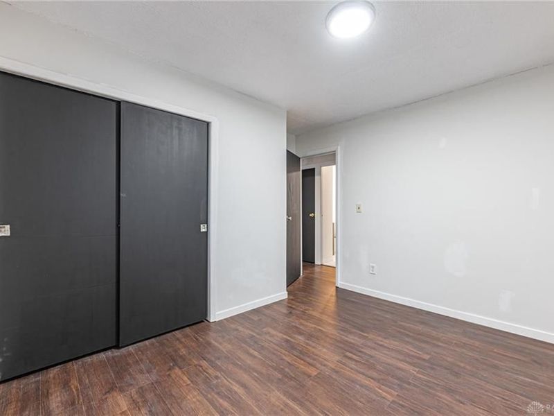 437 Kirkwood Drive, Fairborn, OH 45324 Photo 14