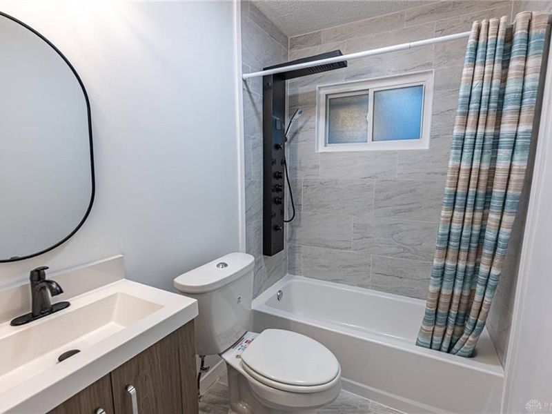 437 Kirkwood Drive, Fairborn, OH 45324 Photo 18