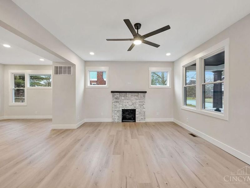 6078 Oakwood, Cincinnati, OH 45224 Photo 10