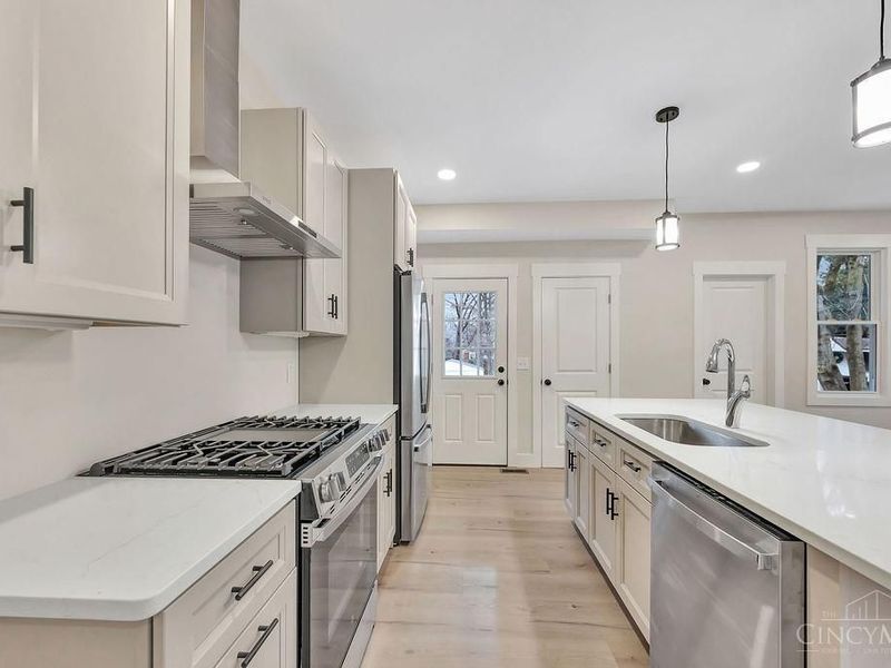 6078 Oakwood, Cincinnati, OH 45224 Photo 15