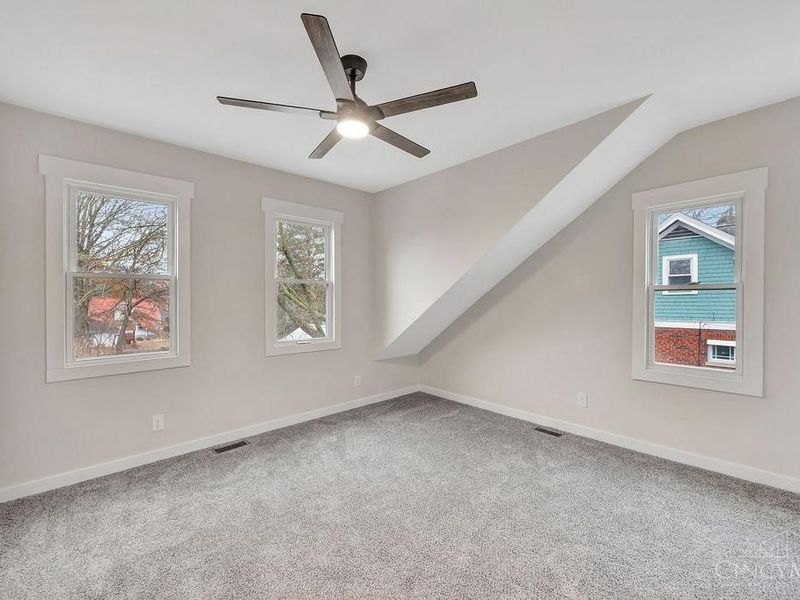 6078 Oakwood, Cincinnati, OH 45224 Photo 33