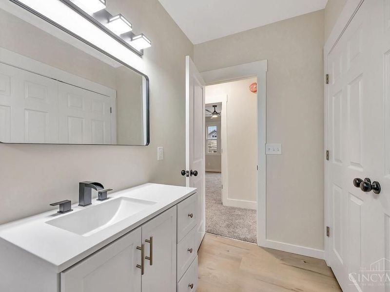 6078 Oakwood, Cincinnati, OH 45224 Photo 37