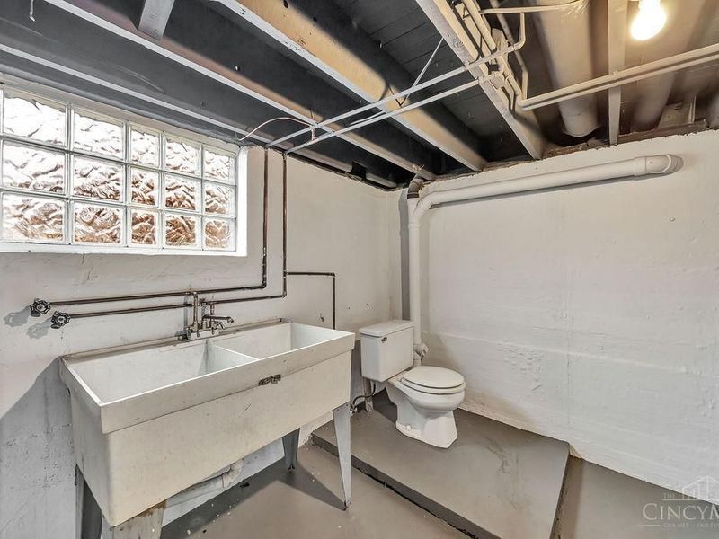 6078 Oakwood, Cincinnati, OH 45224 Photo 41