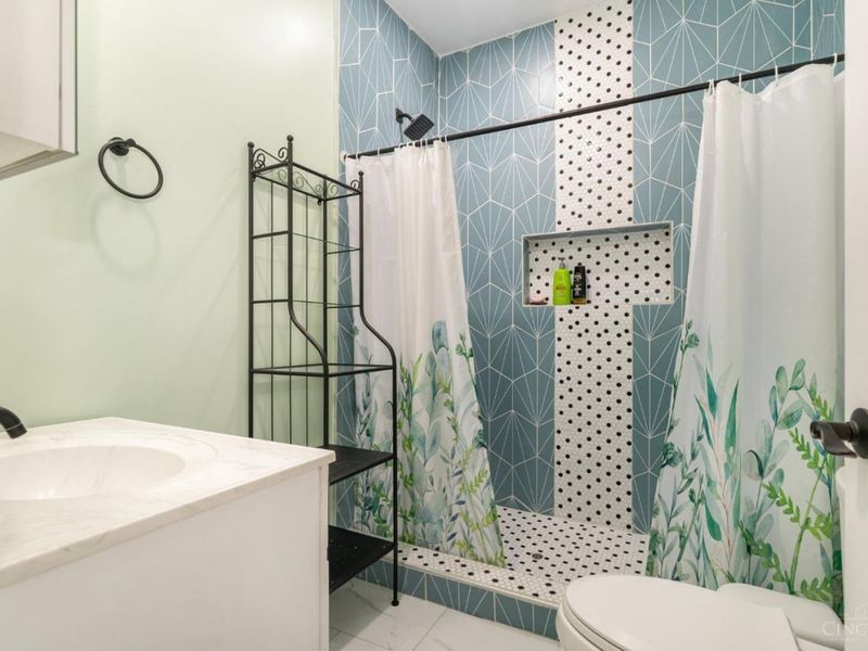 412 Walnut Street, Elmwood Place, OH 45216 Photo 10