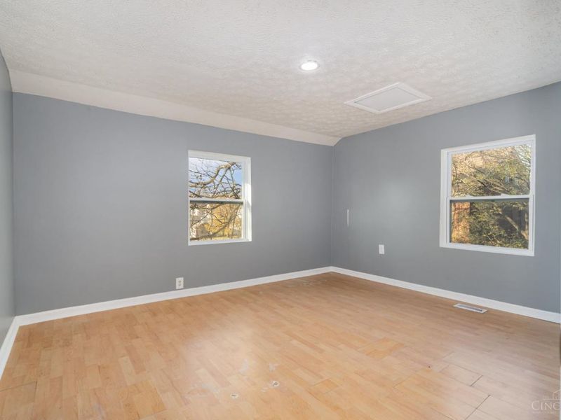 412 Walnut Street, Elmwood Place, OH 45216 Photo 13