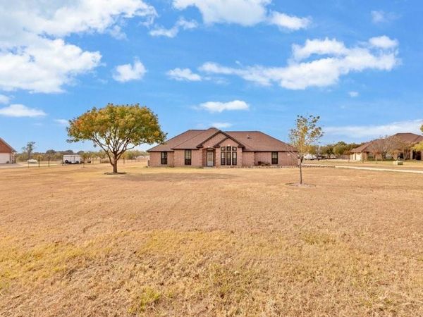 10817 Ridge Country Court, Haslet, TX 76052