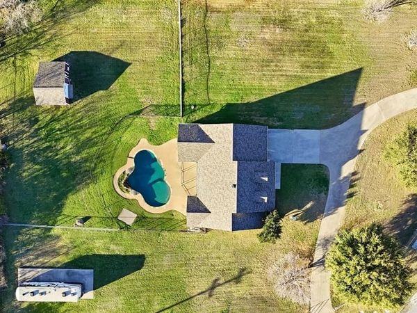 10305 Alta Vista Road, Fort Worth, TX 76244