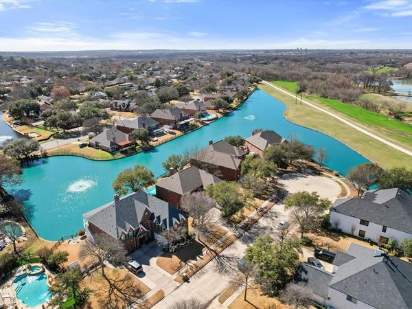 3004 Waterway Court, Arlington, TX 76012