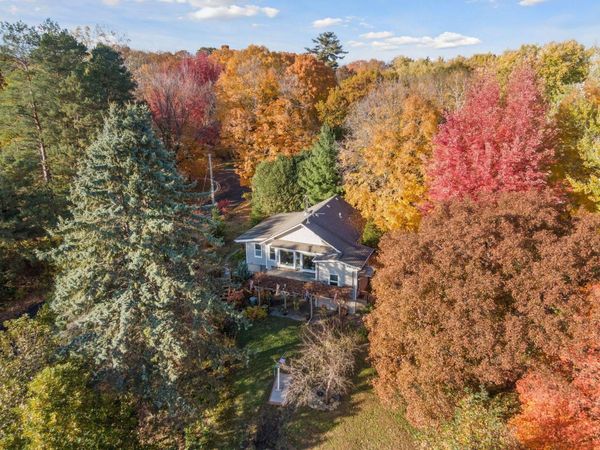 5375 Eureka Road, Excelsior, MN 55331