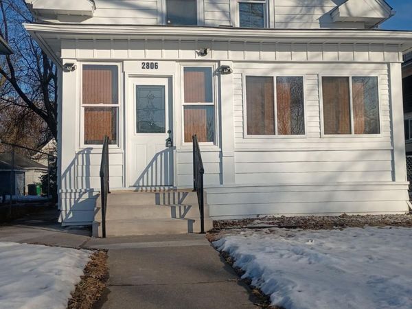2806 Humboldt Avenue N, Minneapolis, MN 55411