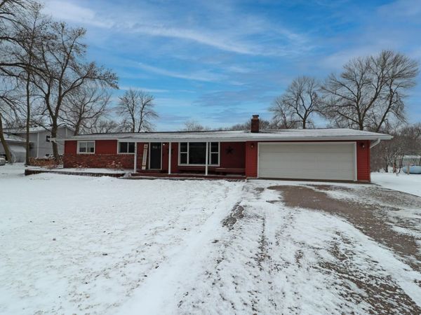5401 Gunderson Avenue NW, Maple Lake, MN 55358