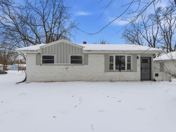 3924 Wedgewood Drive, Lansing, MI 48911