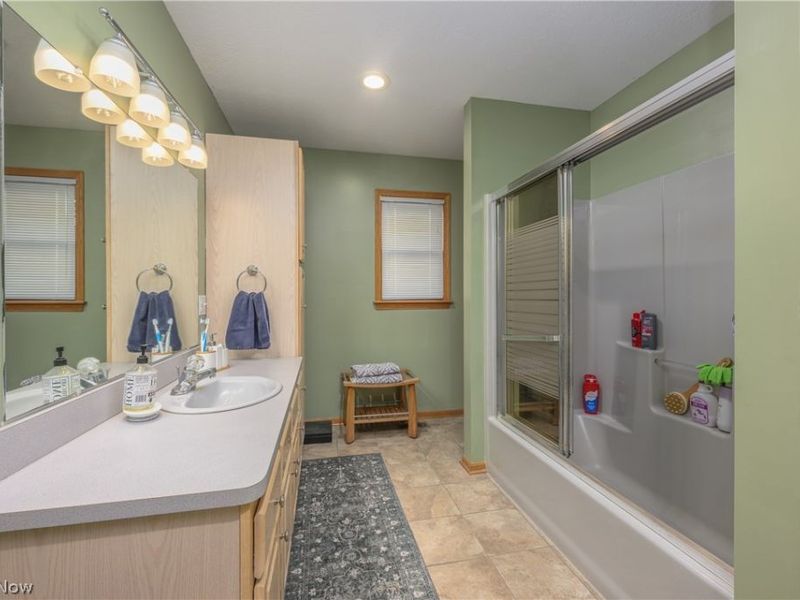 6840 Akron Avenue NW, Canal Fulton, OH 44614 Photo 20