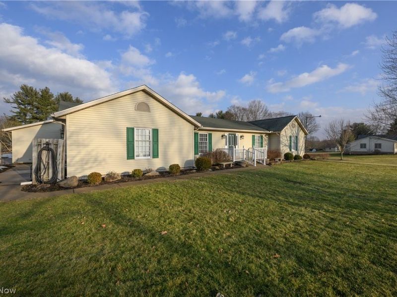 6840 Akron Avenue NW, Canal Fulton, OH 44614 Photo 36