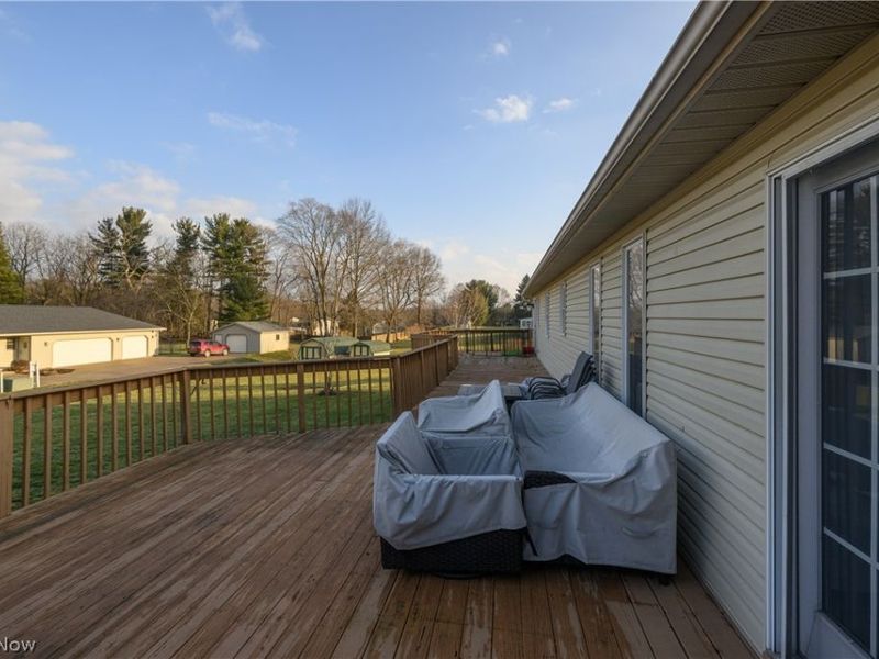 6840 Akron Avenue NW, Canal Fulton, OH 44614 Photo 5