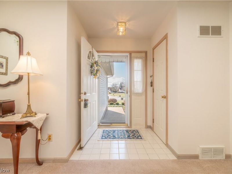 6581 COUNTRY RIDGE Drive, Austintown, OH 44515 Photo 23