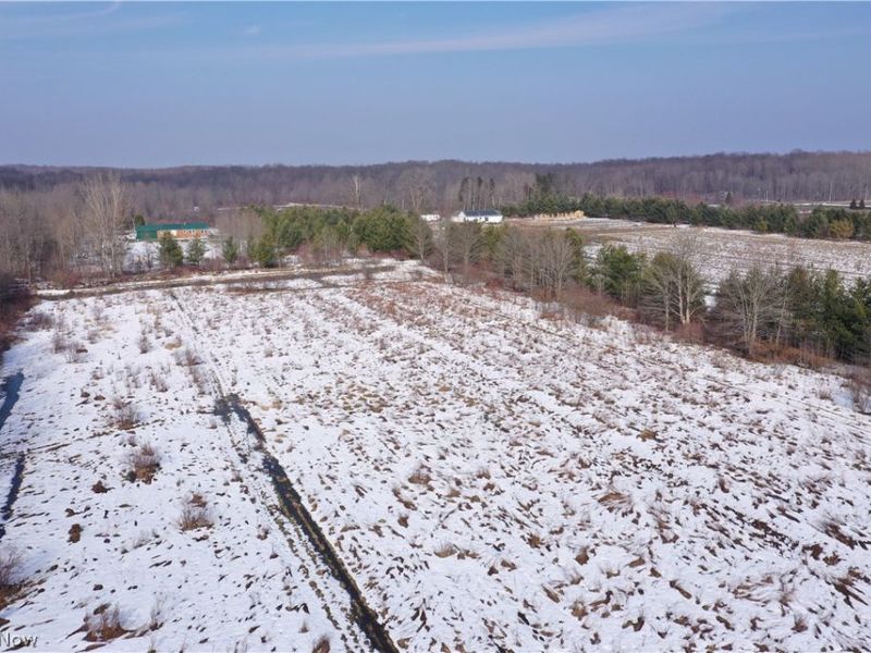 Maple Road, Jefferson, OH 44047 Photo 2