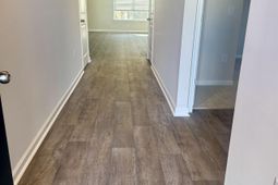 390 Acosta Circle  photo 4