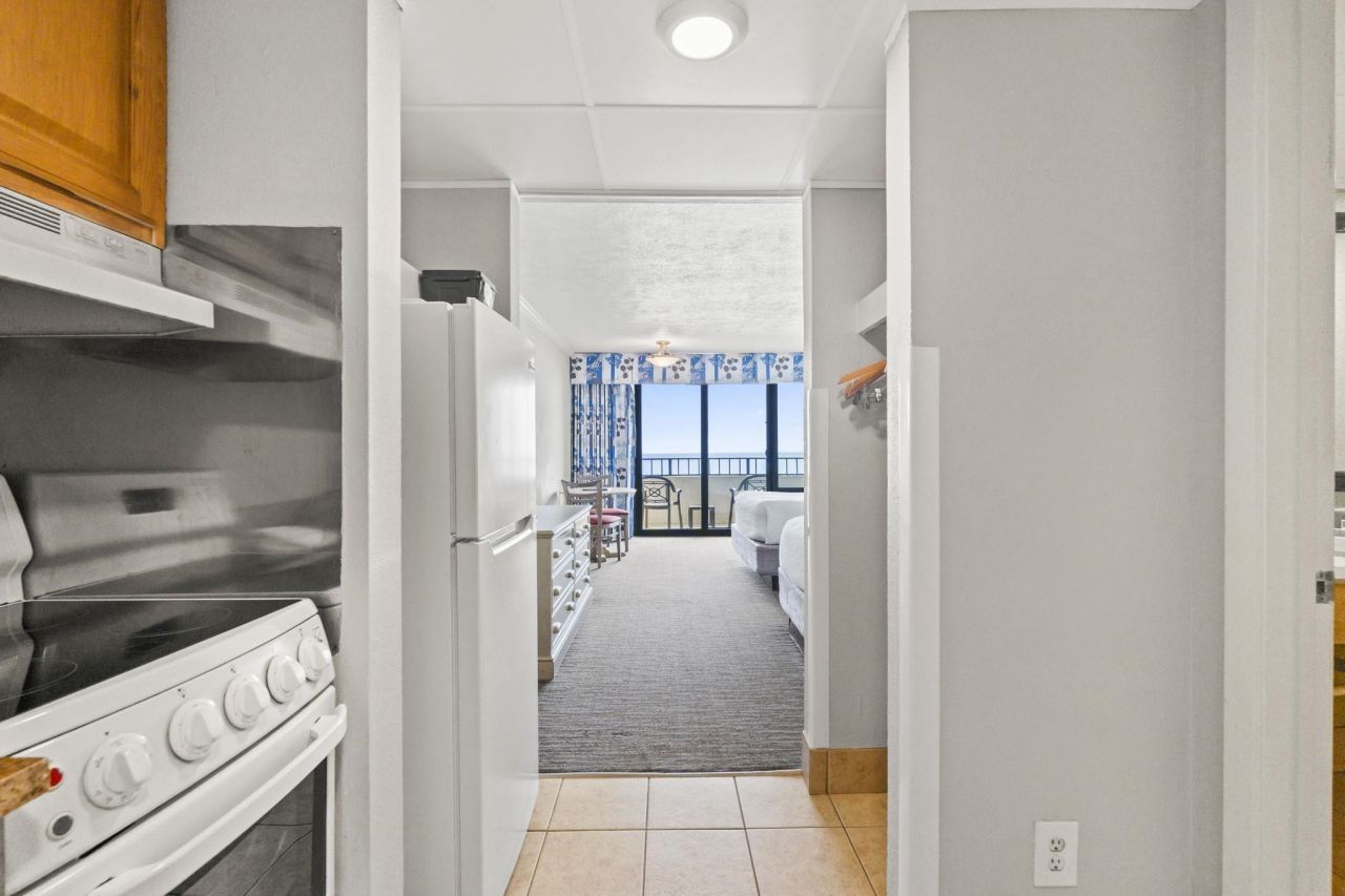 7100 N Ocean Blvd. Photo 16