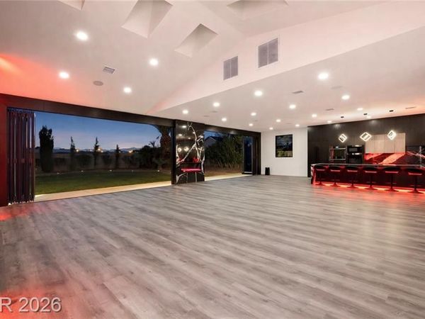 237 E Eldorado Lane, Las Vegas, NV 89123