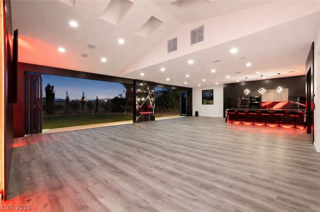 237 E Eldorado Lane, Las Vegas, NV 89123