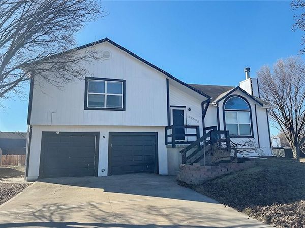 32593 W 172ND Terrace, Gardner, KS 66030