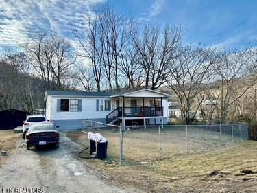 6154 Hwy 840, Wallins, KY 40873