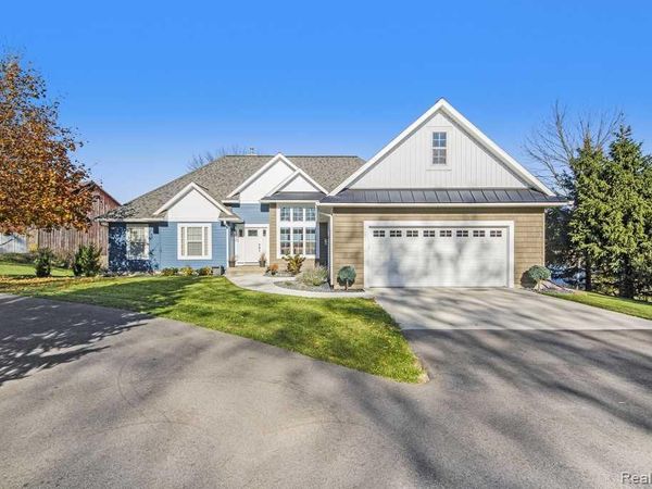 5909 E 92nd Street, Newaygo, MI 49337