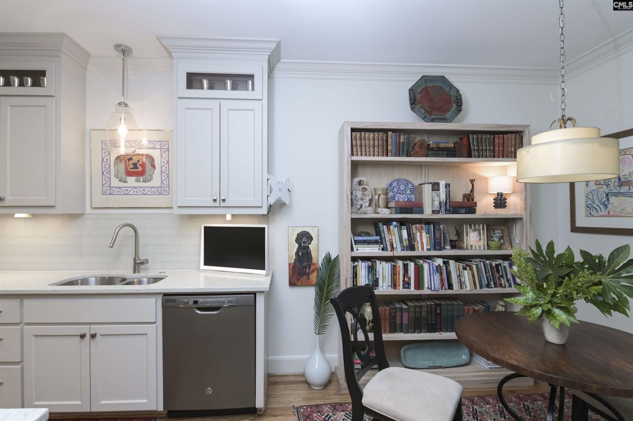 36 Quinine Hill Road  Photo 22