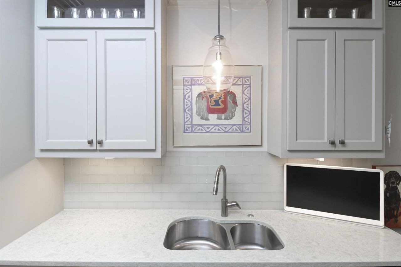 36 Quinine Hill Road  Photo 23